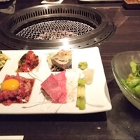 焼肉 青山外苑 - 