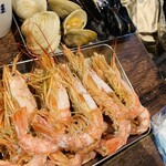 えびと馬肉と日本酒の居酒屋 - 赤海老のがんがん焼き^ - ^
