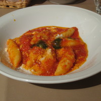 イタリア料理 リストランテ フィッシュボーン - トマトソースのニョッキ