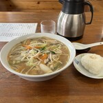 ひろ屋 - 料理写真: