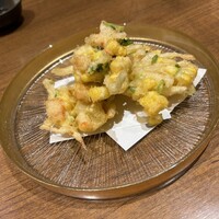 日本料理 櫂 - エビとコーンのかき揚げ