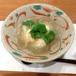 一徹 - 海老真薯とフカヒレの汁物