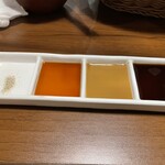 串揚オイルマルシェ - 串揚げたれ