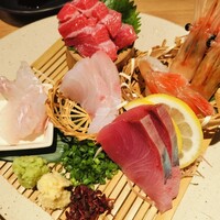 魚の中俣 銀座 - おすすめ　刺し身五点盛り