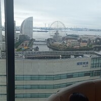 横浜モノリス - 