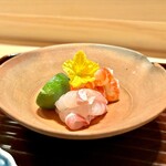 多仁本 - 明石の真鯛と車海老のお造り