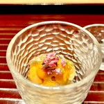 多仁本 - 雲丹と芋茎を土佐酢のジュレで　爽やかです