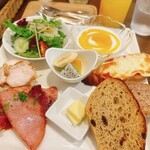 ビストロ アン ファミーユ - ワンプレートモーニング