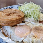 かどのめし屋 海鮮食堂 - 【2024/6】チャーシューエッグアップ