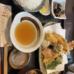 旬菜の味わい がら里 - 天ぷら定食