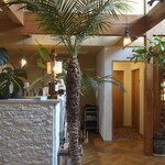 和牛焼肉 とよ田 - 焼肉屋らしからぬ店内