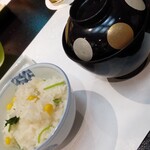 無庵 - 土鍋炊き御飯　とうもろこし　香の物　　味噌汁