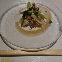 双葉寿司 - やりいかとアスパラの梅肉ドレッシング