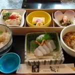 雪庭 - 本日のランチ