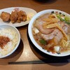 一刻魁堂 - ブラック中華そば、カラアゲセット