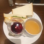 喫茶室ルノアール - 