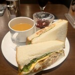 喫茶室ルノアール - 