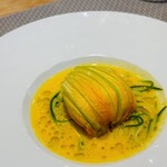 フィエルテ - 花ズッキーニ ホタテのムース