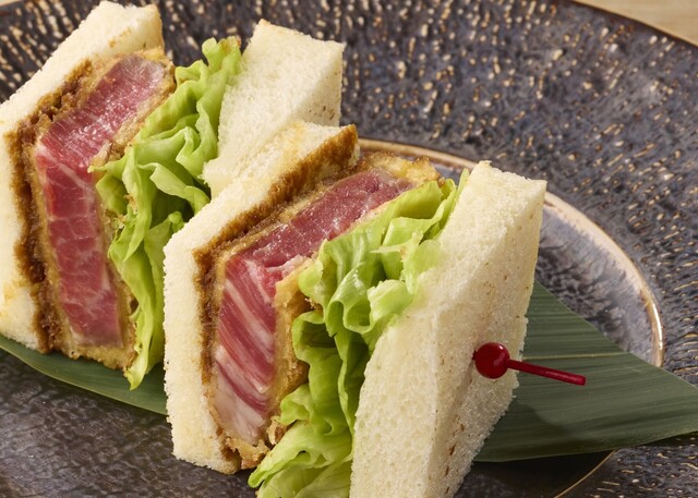 ヒレカツサンド 2切
