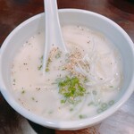 炭火焼肉 にく式 - コムタンスープ