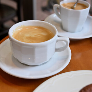 パティスリーサロン・ドゥ・テ アミティエ_1