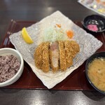宮古島とんかつ 琉宮 - 
