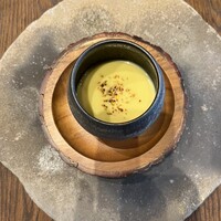 Reconnaissance - とうもろこしスープの上には大徳寺納豆が散らしてあります
