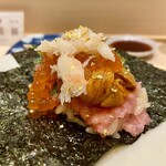 鮨やまけん 新宿東口店 - 