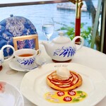 サロン・ド・テ ロザージュ - 