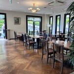 サロン・ド・テ ロザージュ - 