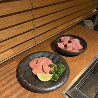 焼肉一頭両騨 町田本店 - 