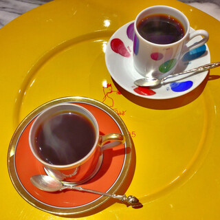 CAFE VOLEUR DE FLEUR_1