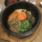 焼肉レストラン ROINS - 石焼ビビンバ