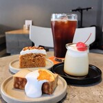 244.coffee - ■キャロットケーキ
■紅茶のバスクチーズケーキ
■プリン
■アメリカーノ