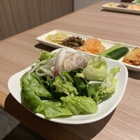 近江うし 焼肉 にくTATSU 青山本店 - 
