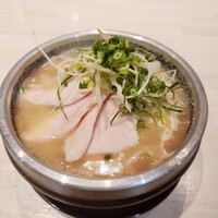 鶏白湯煮込みそば