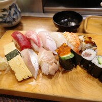 太助寿し - 握りの1.5人前