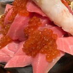 札幌海鮮丼専門店 すしどんぶり - 