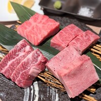 近江うし 焼肉 にくTATSU 青山本店 - 