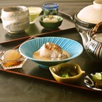 【お昼限定】いと家特製のゴマダレと出汁茶でいただく鯛茶漬け御膳