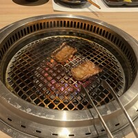近江うし 焼肉 にくTATSU 青山本店 - 