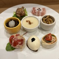 炭火とワインと純米酒 King Momo - 
