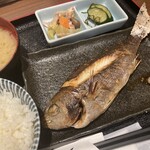 魚屋食堂 魚吉三平 - 