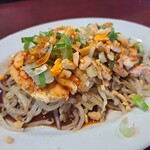 中華食房 石狩 - よだれ鶏の割には　ちょっと辛味が足りないかなぁ…。