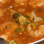 香港麺 新記 - エビチリ