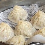 香港麺 新記 - 小籠包