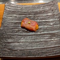 くずし鉄板 あばぐら 恵比寿店 - 黒毛和牛の雲丹巻き