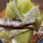 パティスリー リョーコ - メロンたっぷり嬉しい