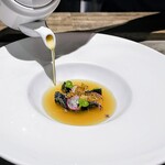 French Restaurant ensia - イカ墨ラビオリ・サマートリュフ　鯛コンソメスープ