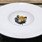 French Restaurant ensia - イカ墨ラビオリ・サマートリュフ　鯛コンソメスープ